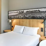 Ibis 2*