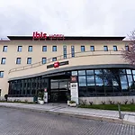 Отель Ibis 2*
