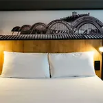 Ibis