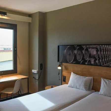 Ibis Hotel