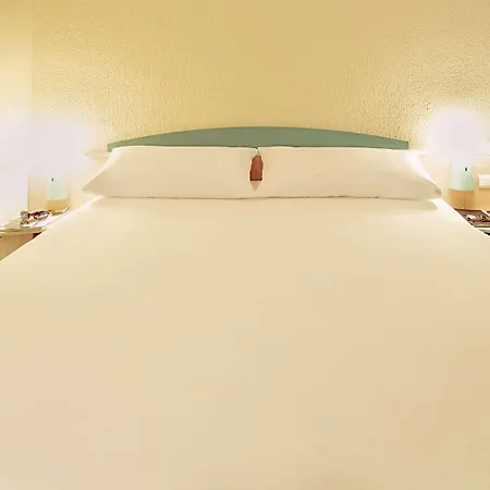Ibis Hotel