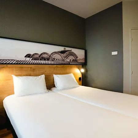 Ibis Hotel